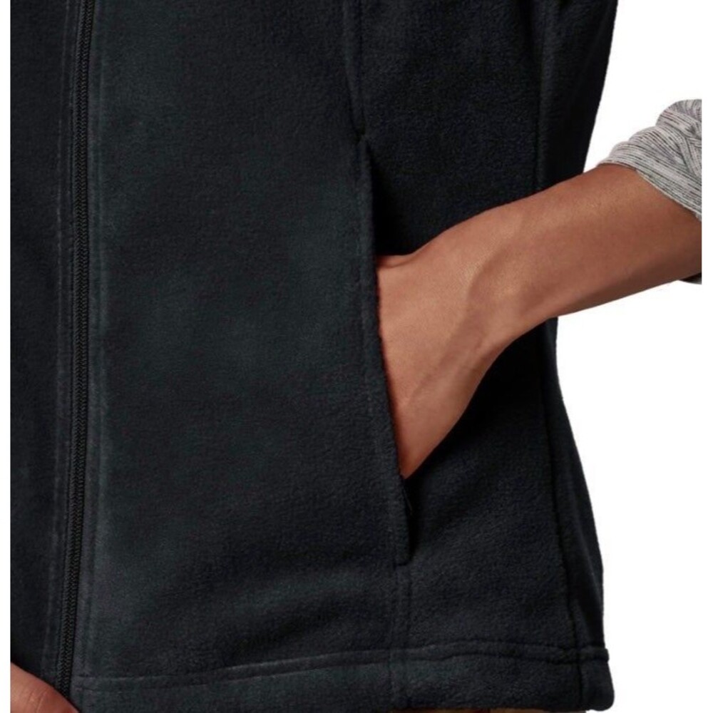 Columbia Women’s Black Benton Springs Fleece Vest NWOT Size Medium - Picture 3 of 6